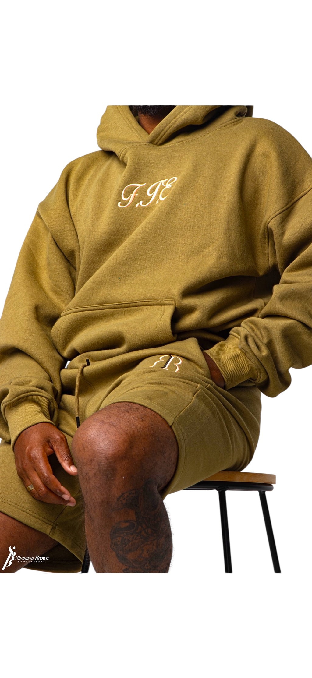 RR Signature Fleece Shorts – Olive